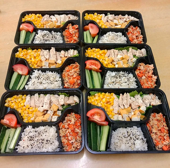 Healthy Lunch Box
健康便當 吃出健康
#low carb high protein
#less oil #less salt #less sugar
#no processed food
#eathealthy 
#eatclean|steady chanさん