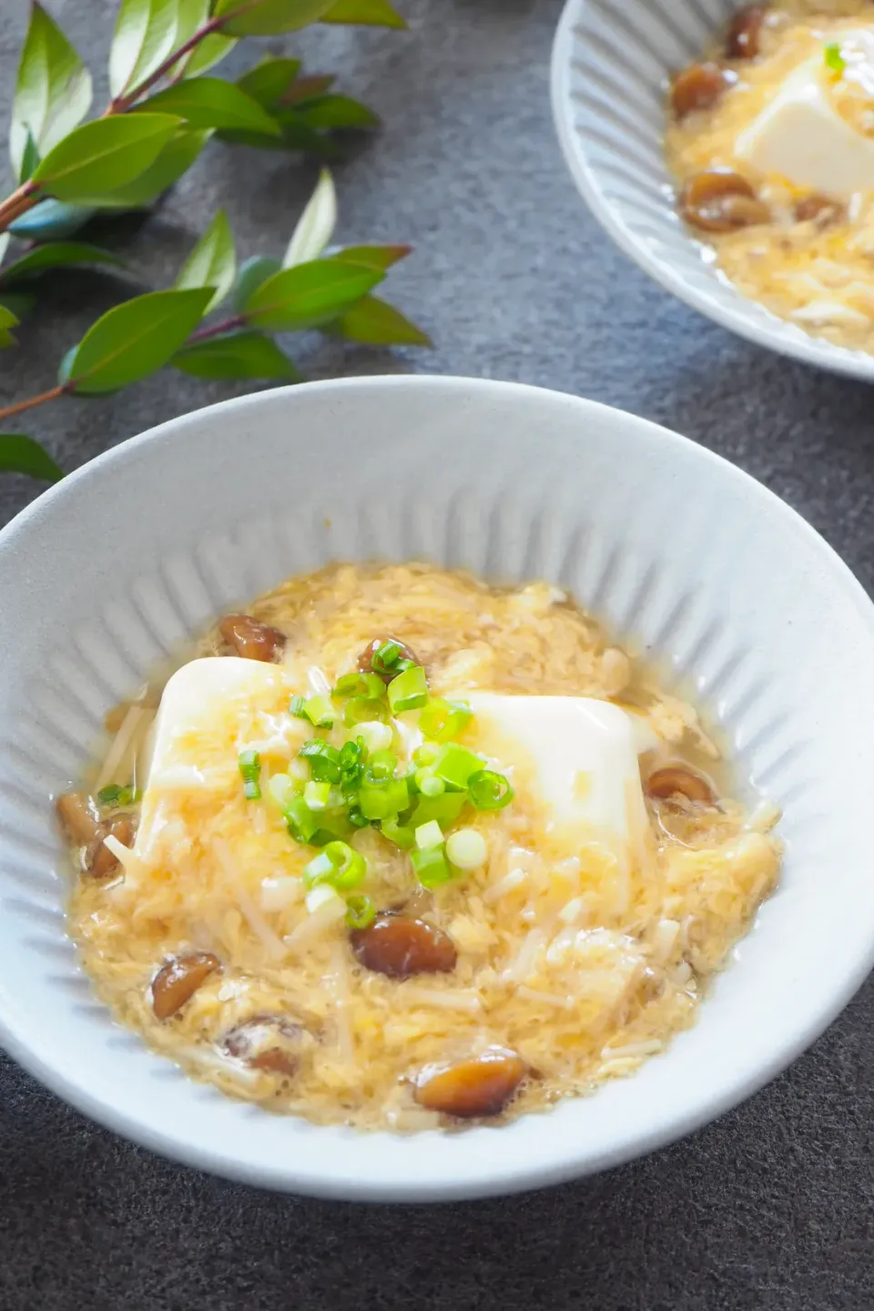 とろふわ♪きのこと卵のあんかけ豆腐|はらしおりさん