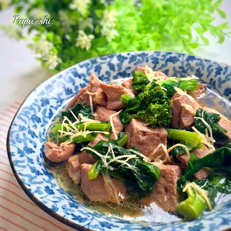 Snapdishの料理写真:きび砂糖で！菜の花とマグロのさっと煮|パパ氏さん