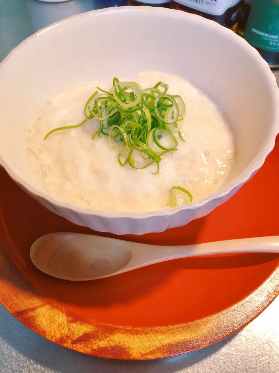 ここ数日、風邪っぴき🤧コロナじゃなくてヨカッタ。で、今日の昼はトロロご飯で元気をチャージ。まだ暫くは料理どころじゃない感じ。皆さんも、お身体に気をつけて。|海斗さん