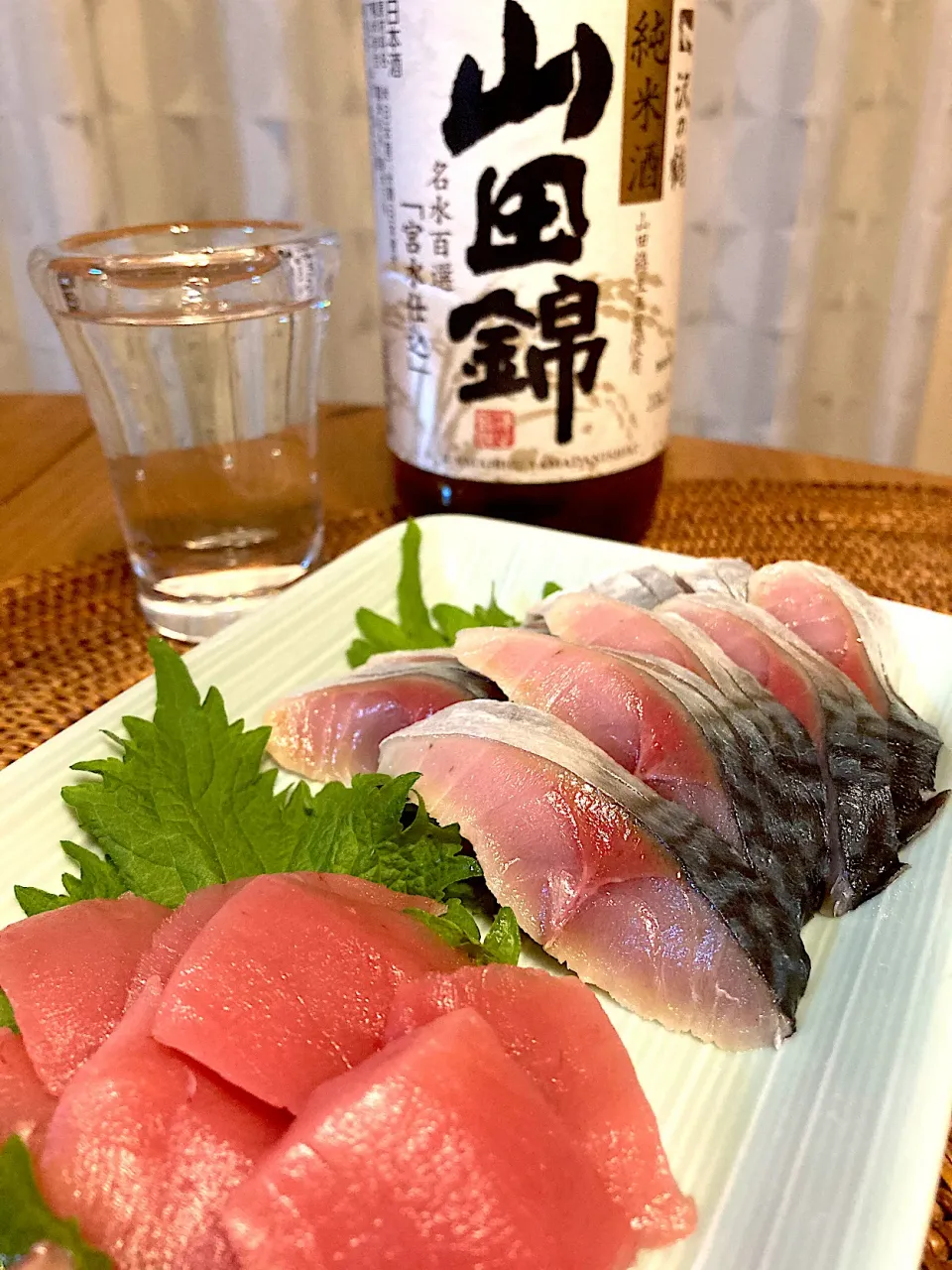 自家製しめ鯖とマグロ刺身に冷酒😋🍶💕✨最高すぎます。|アイさん