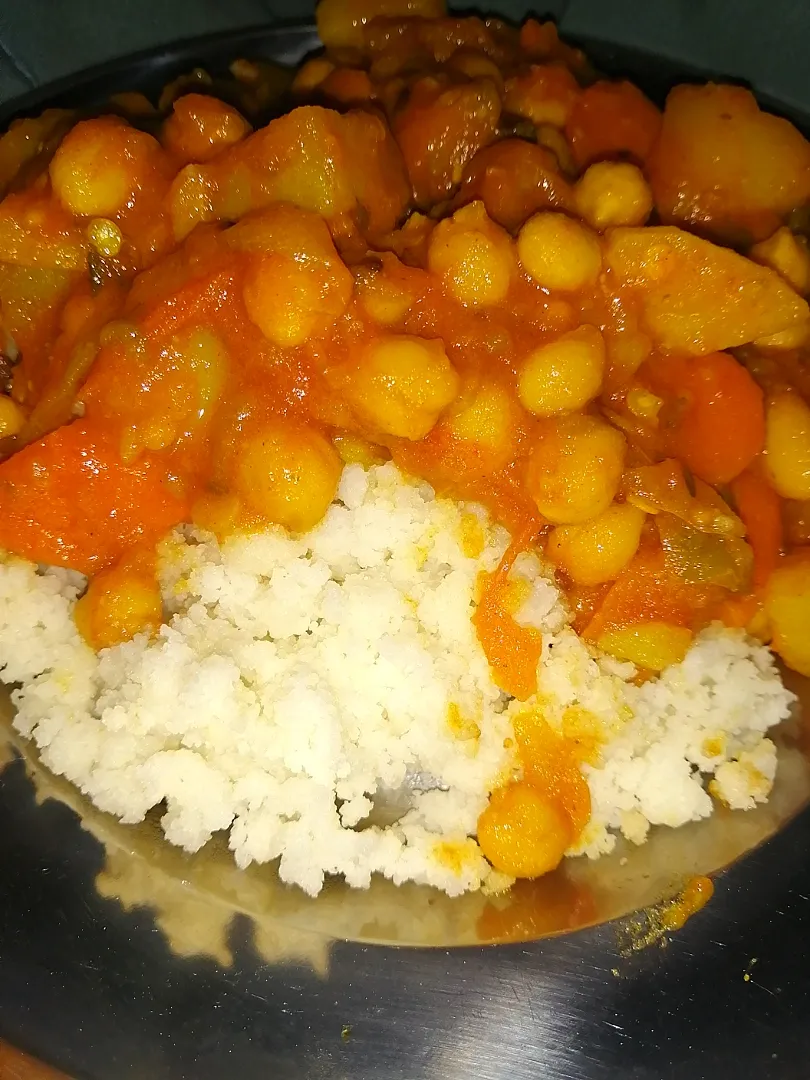 Phuthu with cheakpeas stew|Deeさん