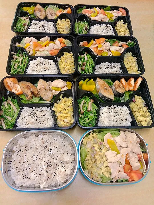 Healthy Lunch Box
健康便當 吃出健康
#low carb high protein
#less oil #less salt #less sugar
#no processed food
#eathealthy 
#eatclean|steady chanさん