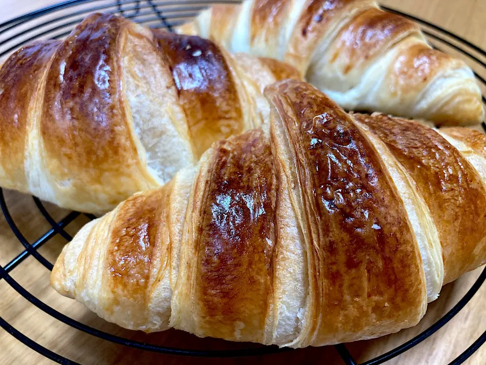 Snapdishの料理写真:＊焼き立てクロワッサン🥐＊|＊抹茶＊さん