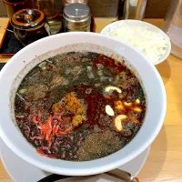 Snapdishの料理写真:黒胡麻坦々麺|mkppさん