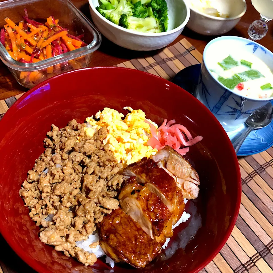 鷄そぼろ丼と茶碗蒸し|qtyucoさん