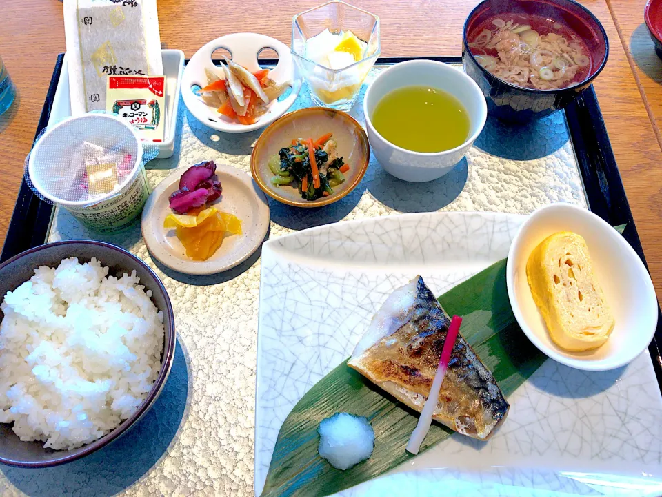 和食で体のいい朝食☀️|こぢえさん