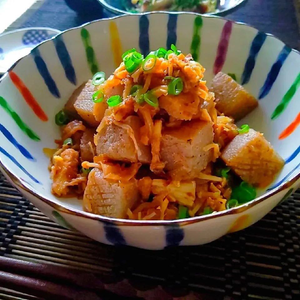 咲きちゃんの料理 こんにゃくのエノキおかかまみれ|Naomi Furuyaさん