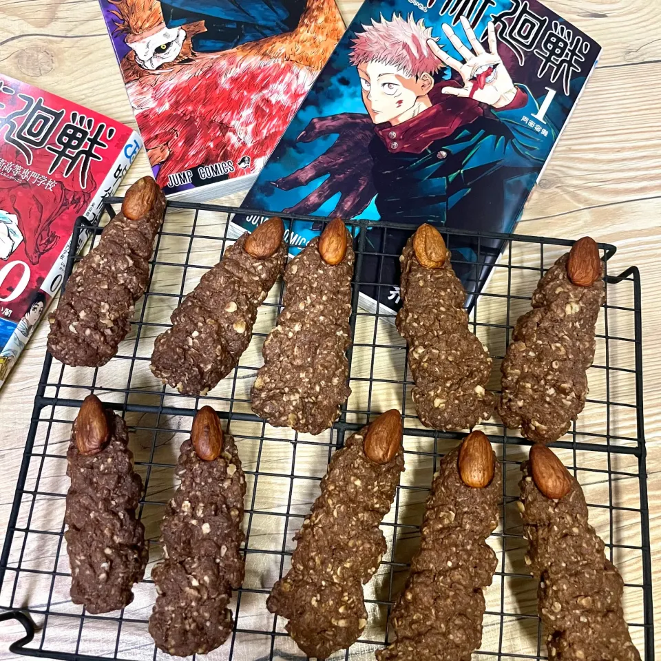 Snapdishの料理写真:オートミールクッキーで宿儺の指|namimoさん