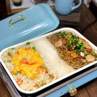 Snapdishの料理写真:♯1134 かに風味天津飯VS海鮮焼きそば♪