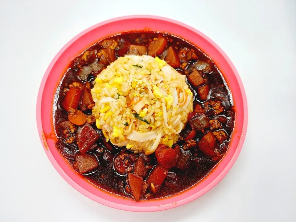 Crab Meat Stir-fried Rice with Black Sauce|Sangyiさん