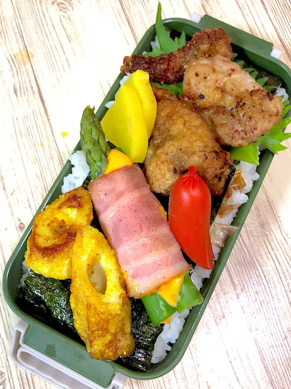 唐揚げ海苔弁当|🍓マツコ🍓さん