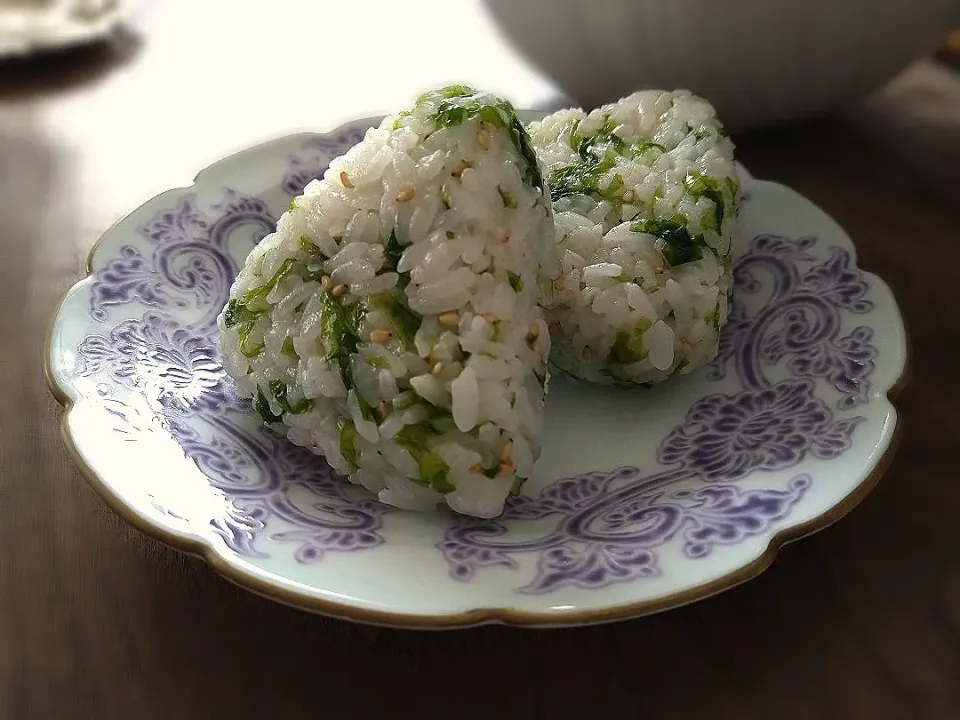 青海苔おむすび|古尾谷りかこさん