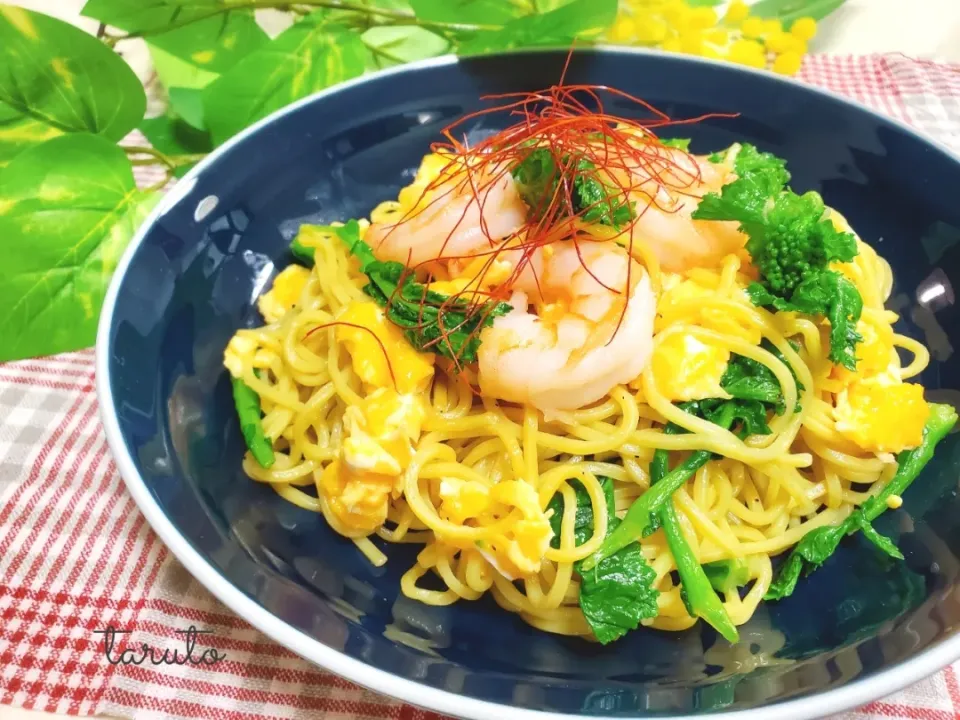 菜の花🍃とえび🦐のアヒージョ風焼きそば🍴😊|taruto⭐️さん