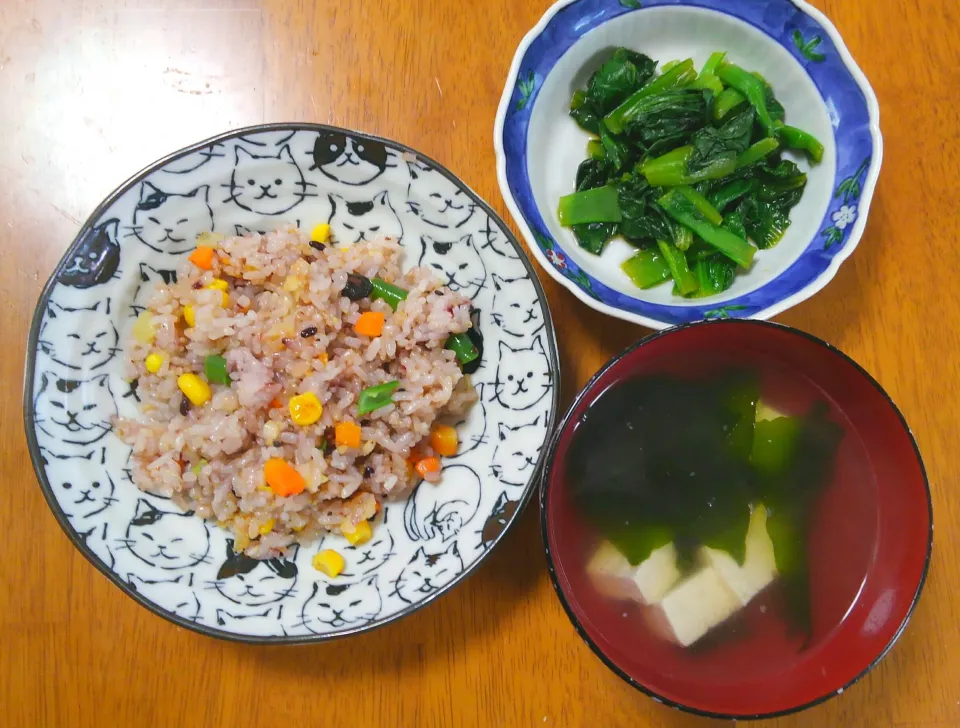 ２月８日　ミックスベジタブルピラフ　ほうれん草のレモンオリーブ和え　豆腐のわかめスープ|いもこ。さん