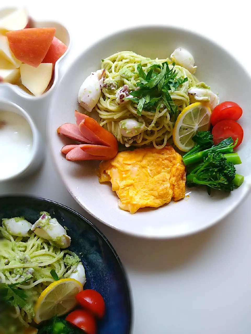 セロリコパスタで朝ごはん🌄！|まめころさん