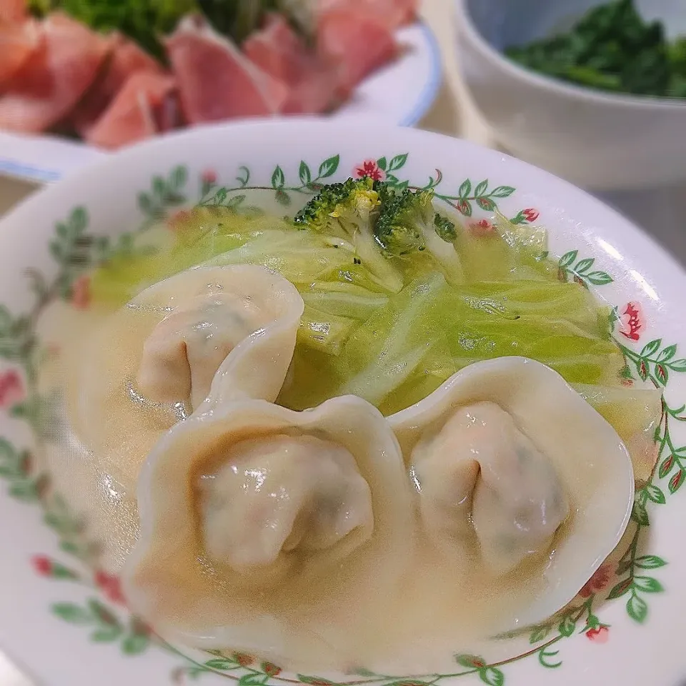 スープ餃子|ポトスさん