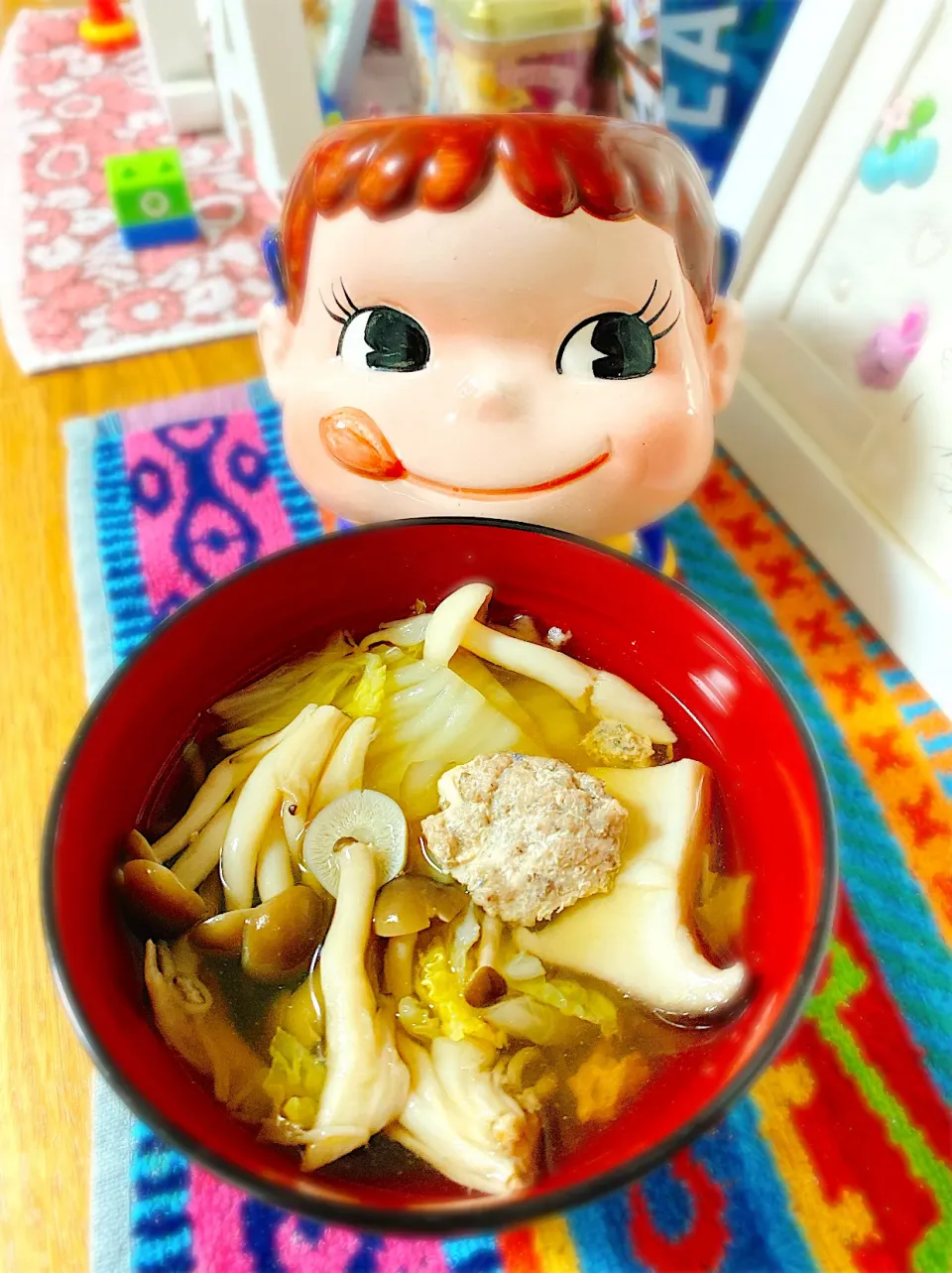 Snapdishの料理写真:さんまつみれ入り♡白菜ときのこの中華スープ。|ぽき。さん