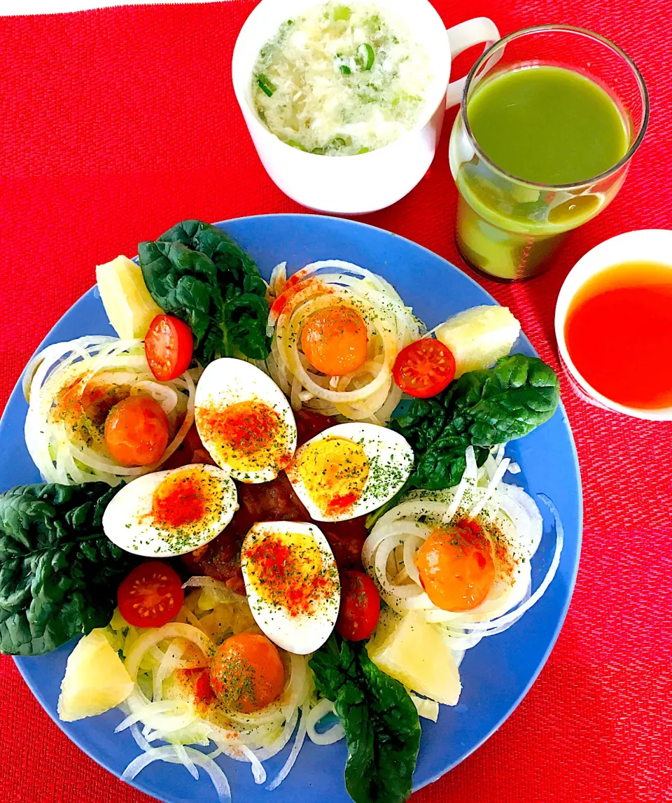 朝カレー187日目のエッグカレー🍛オニオンスライス🧅に冷凍卵醤油漬け🥚濃厚な高級卵になりました👍❤️朝卵3日目😋卵6個摂取💪|HAMI69さん