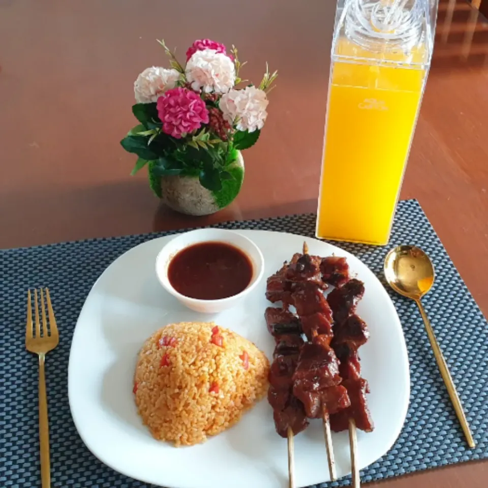 Snapdishの料理写真:Pork Barbecue in Peanut BBQ Sauce with Java Rice|Mikaela's Kitchenさん