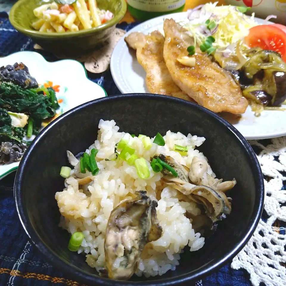 牡蠣の炊き込みご飯←次男作|とまと🍅さん