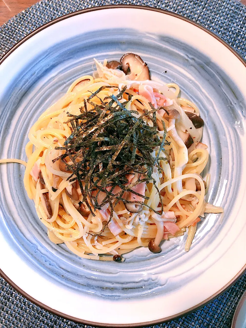 Pasta with mushrooms and bacon|taka-chanさん