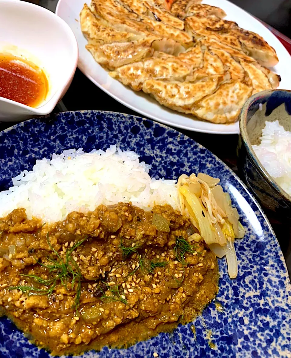 Snapdishの料理写真:鶏ひき肉ののスパイシーディルカレー|Kenji Niikuraさん