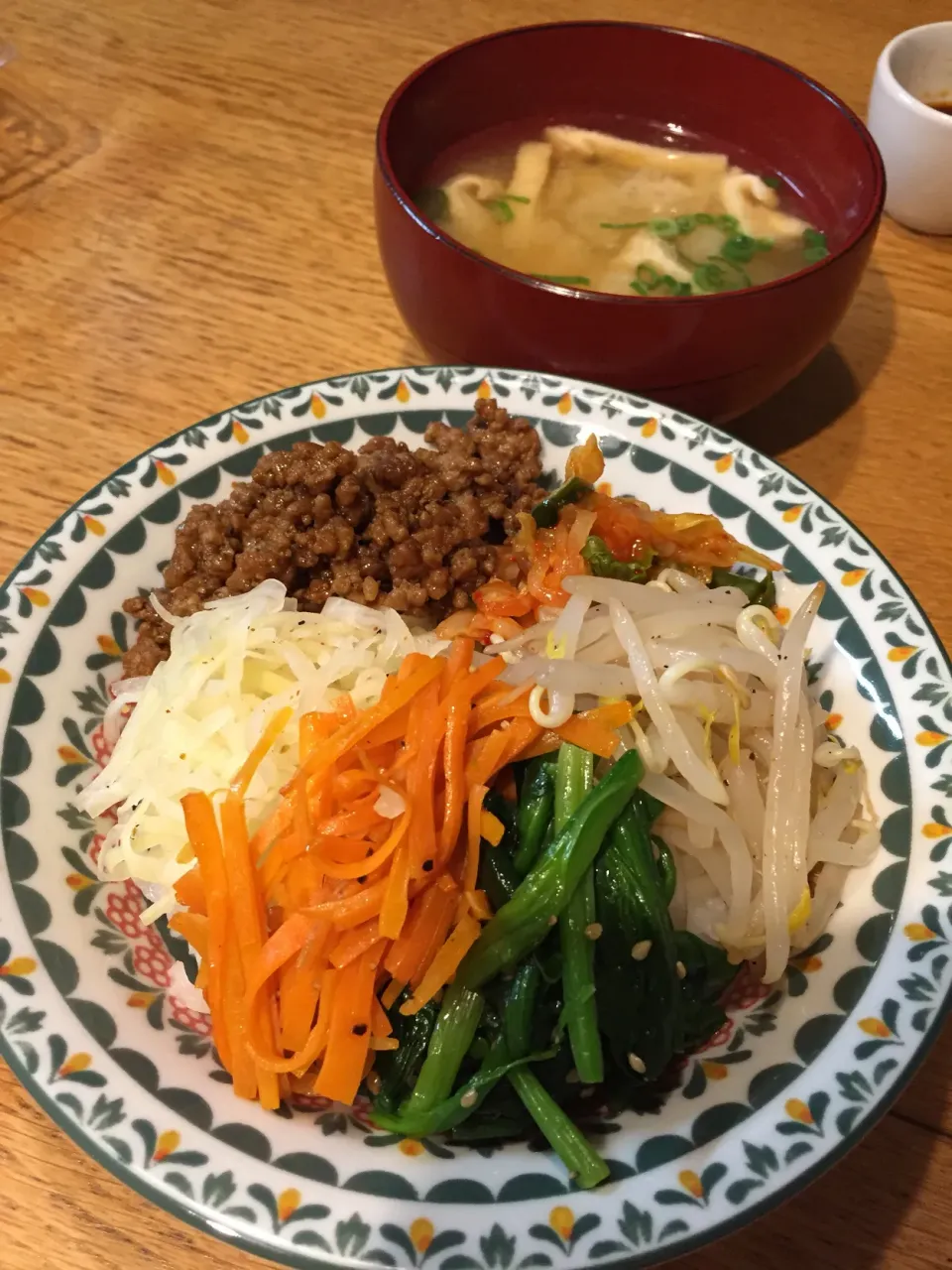 ビビンバ丼|まつださんさん