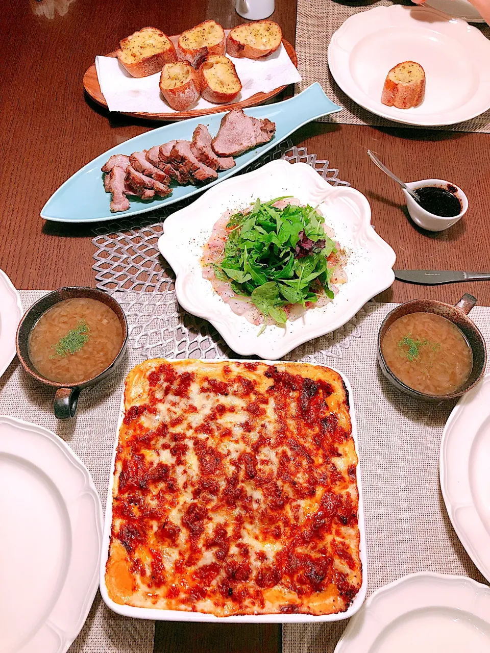 Lasagna, Carpaccio and Roasted pork|taka-chanさん