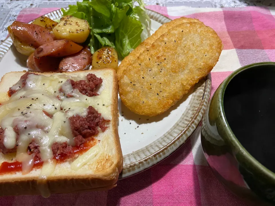 Snapdishの料理写真:Morning set|ハルのただ飯さん