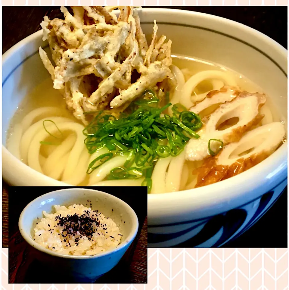 牛蒡かき揚げうどん & 一口5分づき玄米ごはん(関西名物うどん定食？)|mottomoさん