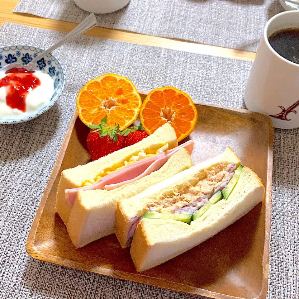 昼食|ツインうさぎさん