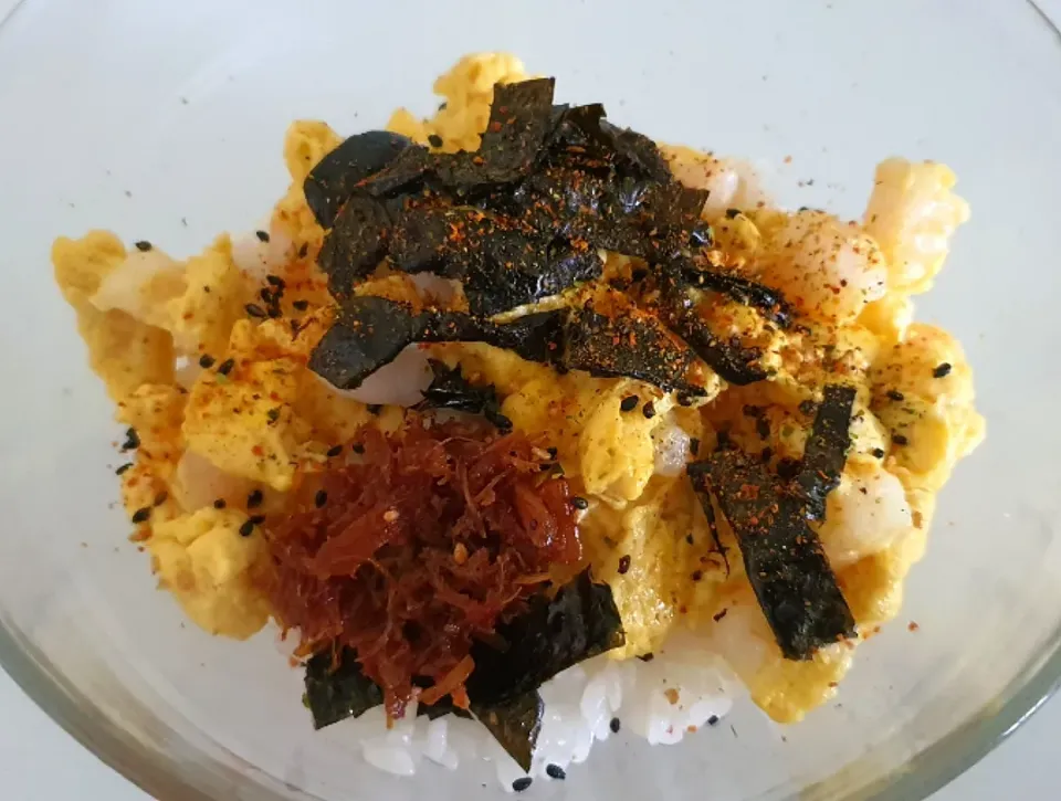 Simple Lunch 
Japanese rice Prawn omelette Seaweed Chilli powder XO scallop chilli 🥰😀💋|🌷lynnlicious🌷さん