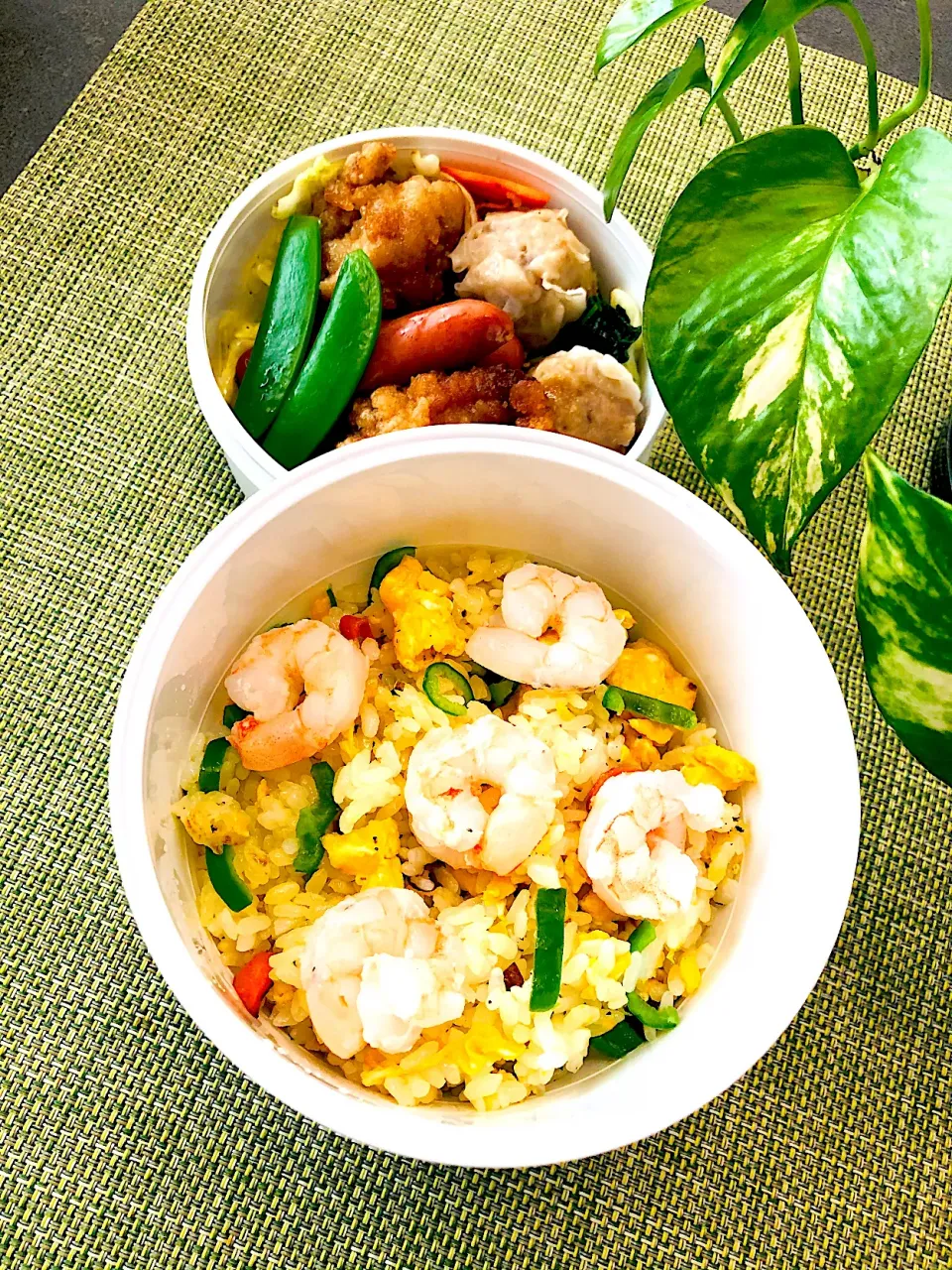 海老炒飯と唐揚げのお弁当|＊ayabianさん