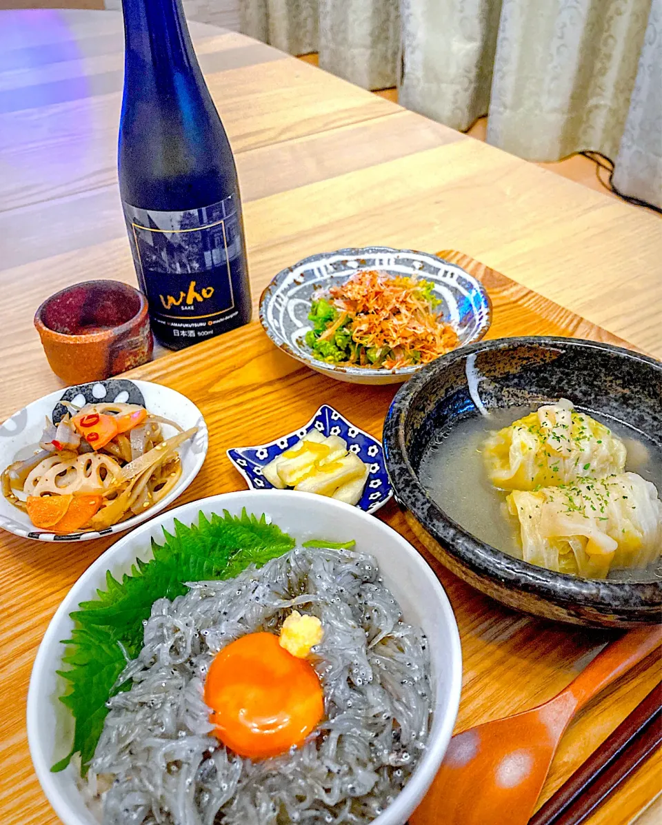 今日の夕食　生しらす丼　ロールキャベツの和風仕立て　蓮根入りキンピラ　菜の花のからし和え　ゆず大根|ふわ猫はなちゃんさん