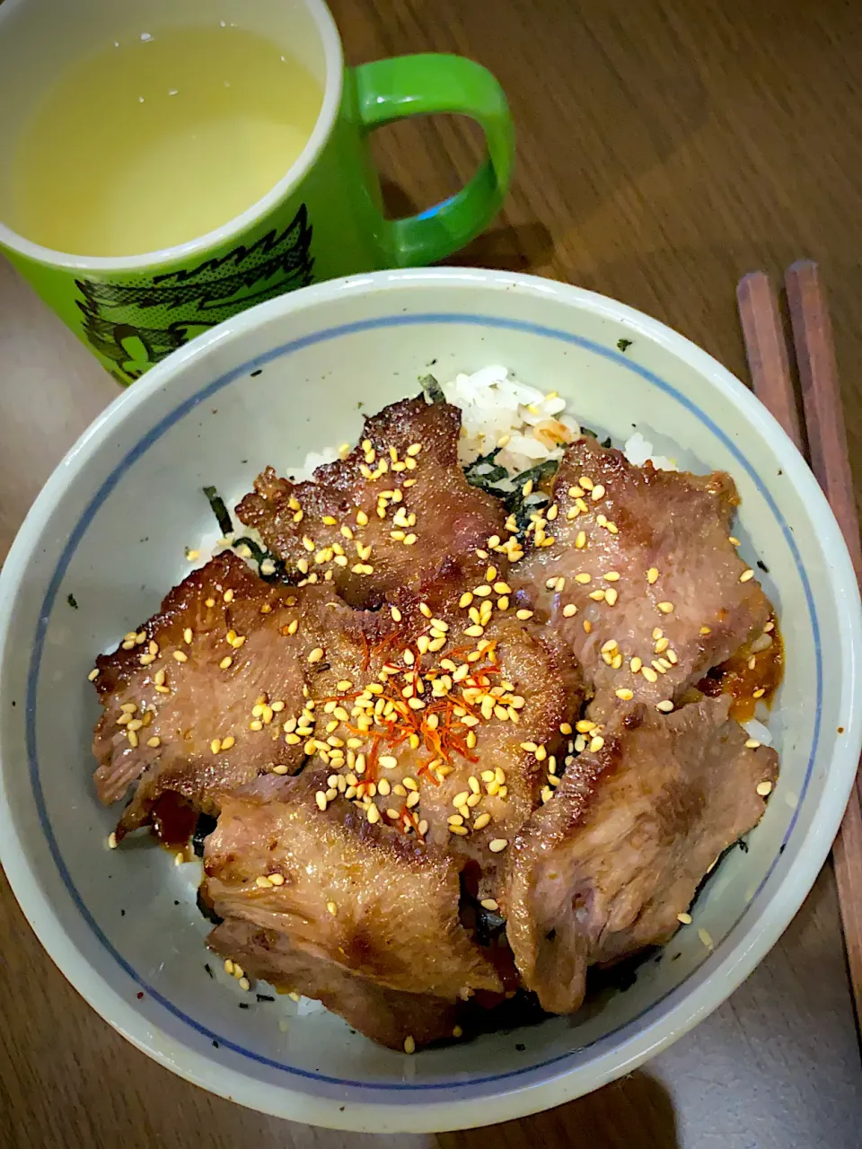 牛タン焼肉丼　焼き海苔　白胡麻|ch＊K*∀o(^^*)♪さん