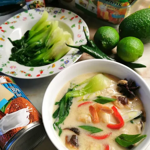 「にんじん」を使ってみたSnapdishの料理・レシピ写真:Thai tom yum