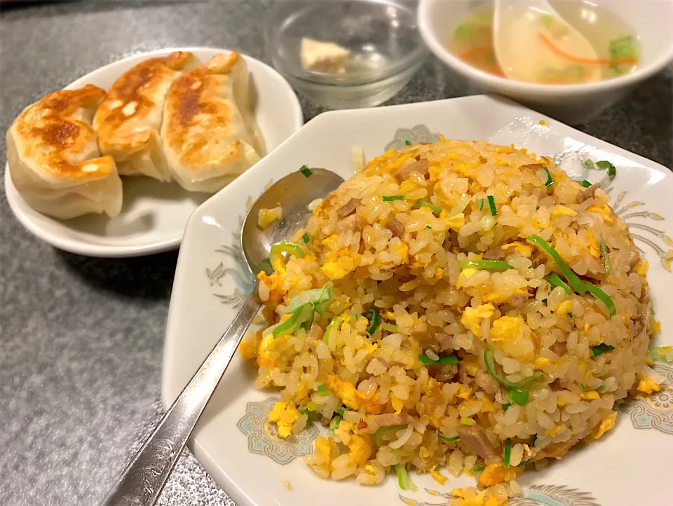 炒飯＋黒豚餃子|toshi,I🍴さん