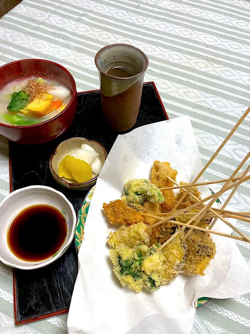 grandmaの晩ごはん☆具沢山お雑煮と根菜の串カツ|kaoriさん