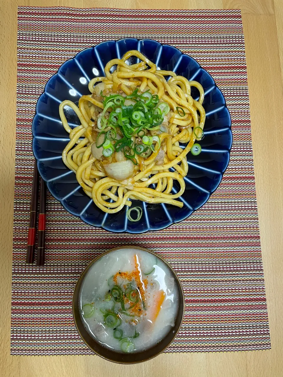 Snapdishの料理写真:ホルモン焼きうどん|まーさん