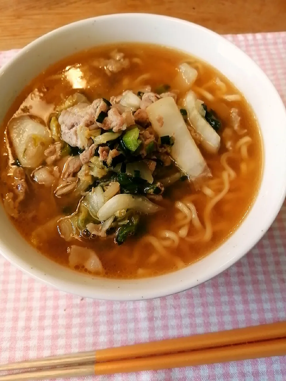 肉野菜のせ味噌ラーメン|きゅーちゃんさん