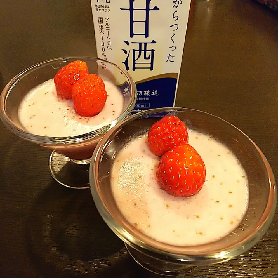 甘酒入りいちごプリン🍓|Rieさん