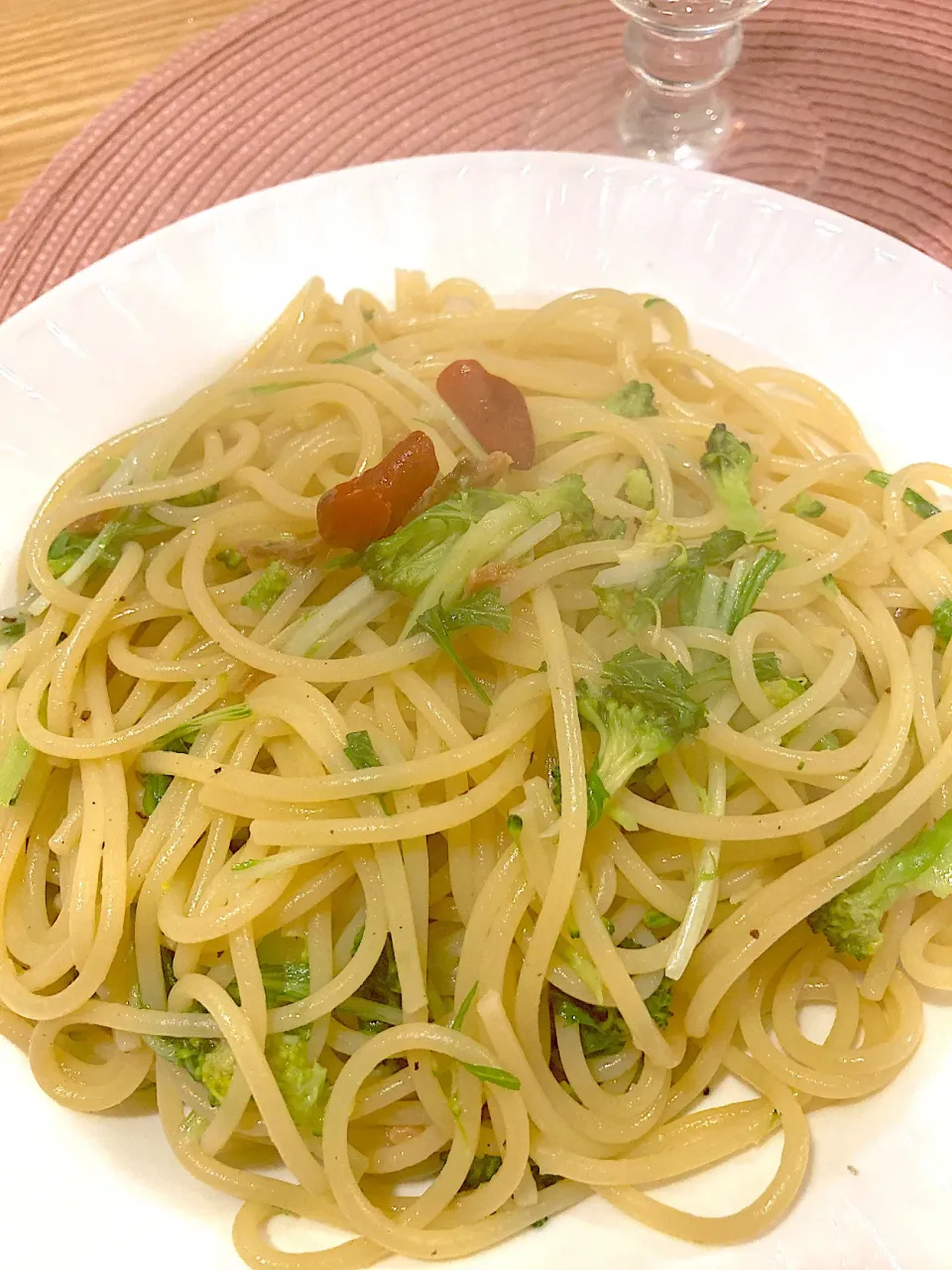 ブロッコリーとアンチョビのプリエーゼスパゲティ🍝|keitanさん