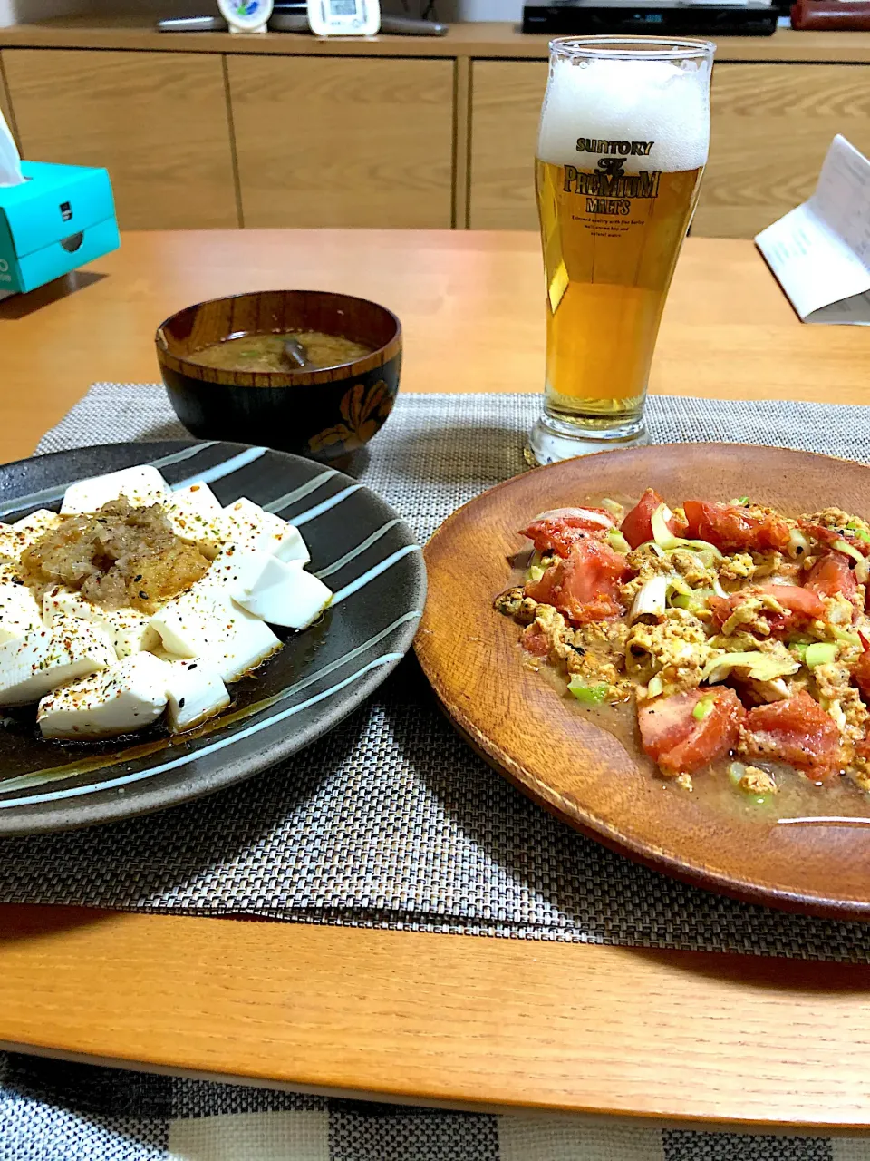 茹で豆腐に麺つゆと葱油かけたのむっちゃ楽やけどむっちゃうまいです|小次郎さん