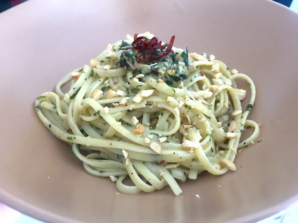 しそバターパスタ🍝|サラ飯キャンパーさん