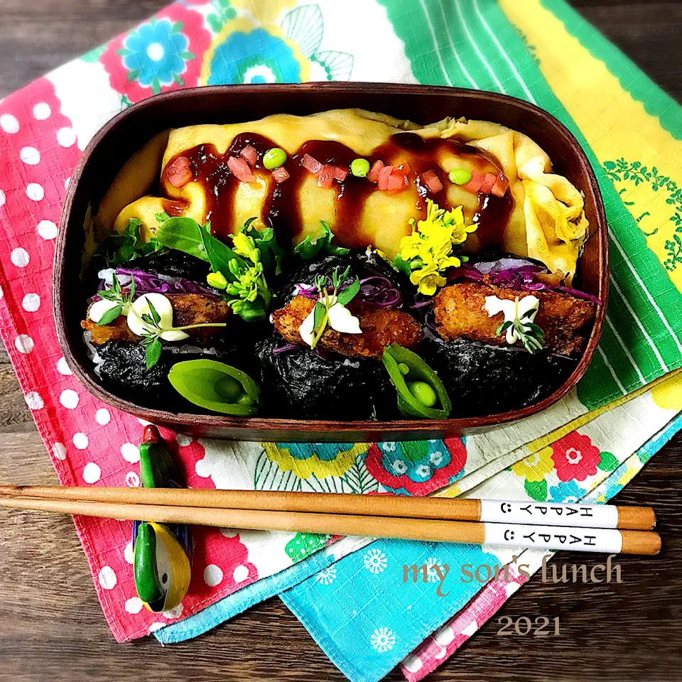 Snapdishの料理写真:オム焼きそばandパッカンおにぎり弁当|kotokotoさん