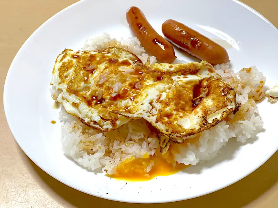 両面目玉焼きあまくておいしい醤油ごはん|マハロ菊池さん