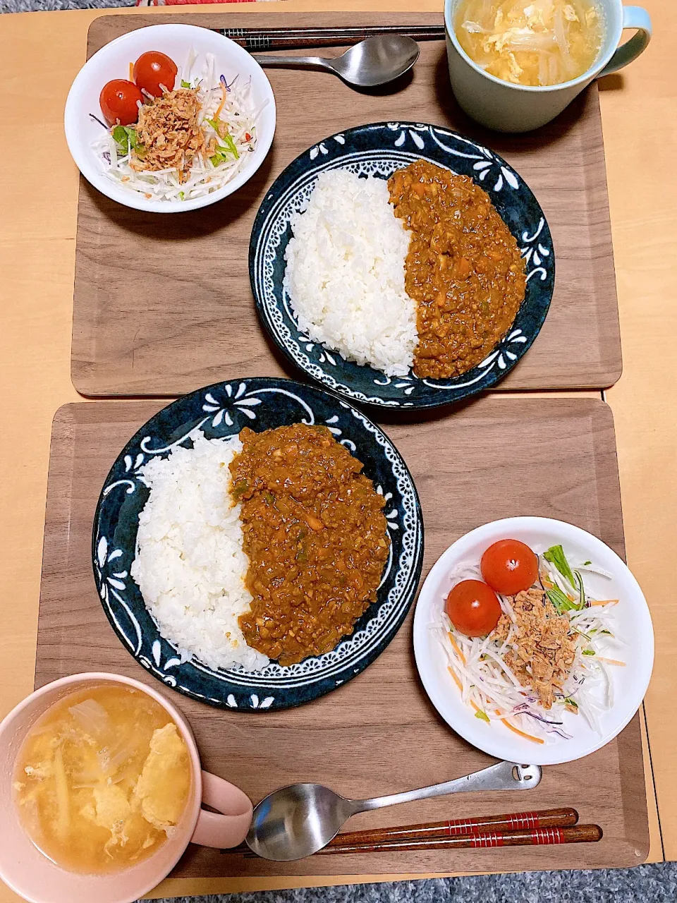 Snapdishの料理写真:キーマカレー🍛大根サラダ🥗コンソメスープ|まゆさん