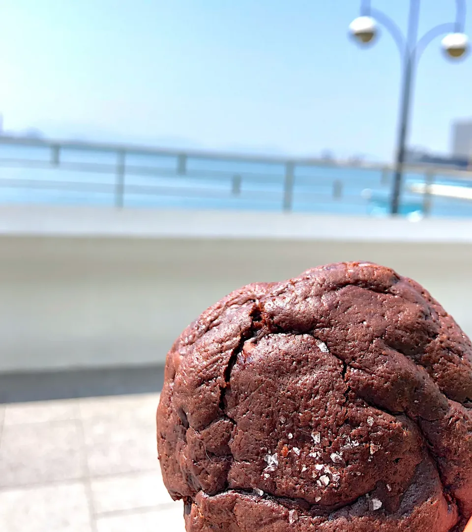 #チョコレート Chocolate Fudge 🍪 something sweet for a tough day...|Cherieさん