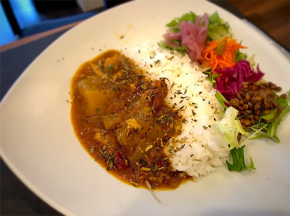 鯖と大根のスパイスカレー|榎木津 礼二郎さん